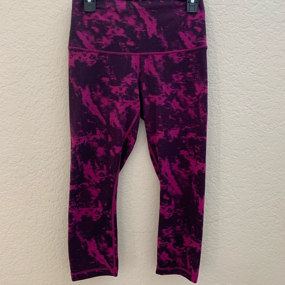 Lululemon High Rise Wunder Under Crop